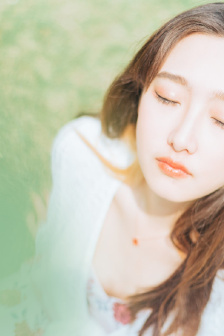 欧美激情一区